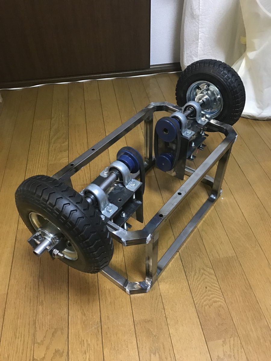 森探査機のフレームを作る